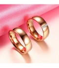 Rozé arany női titánium karikagyűrű, cirkónia kristályokkal