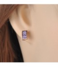 Négyzetes Orvosi fém fülbevaló, lila kristályokkal